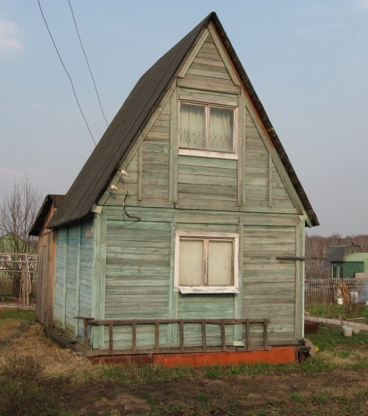 dacha.JPG